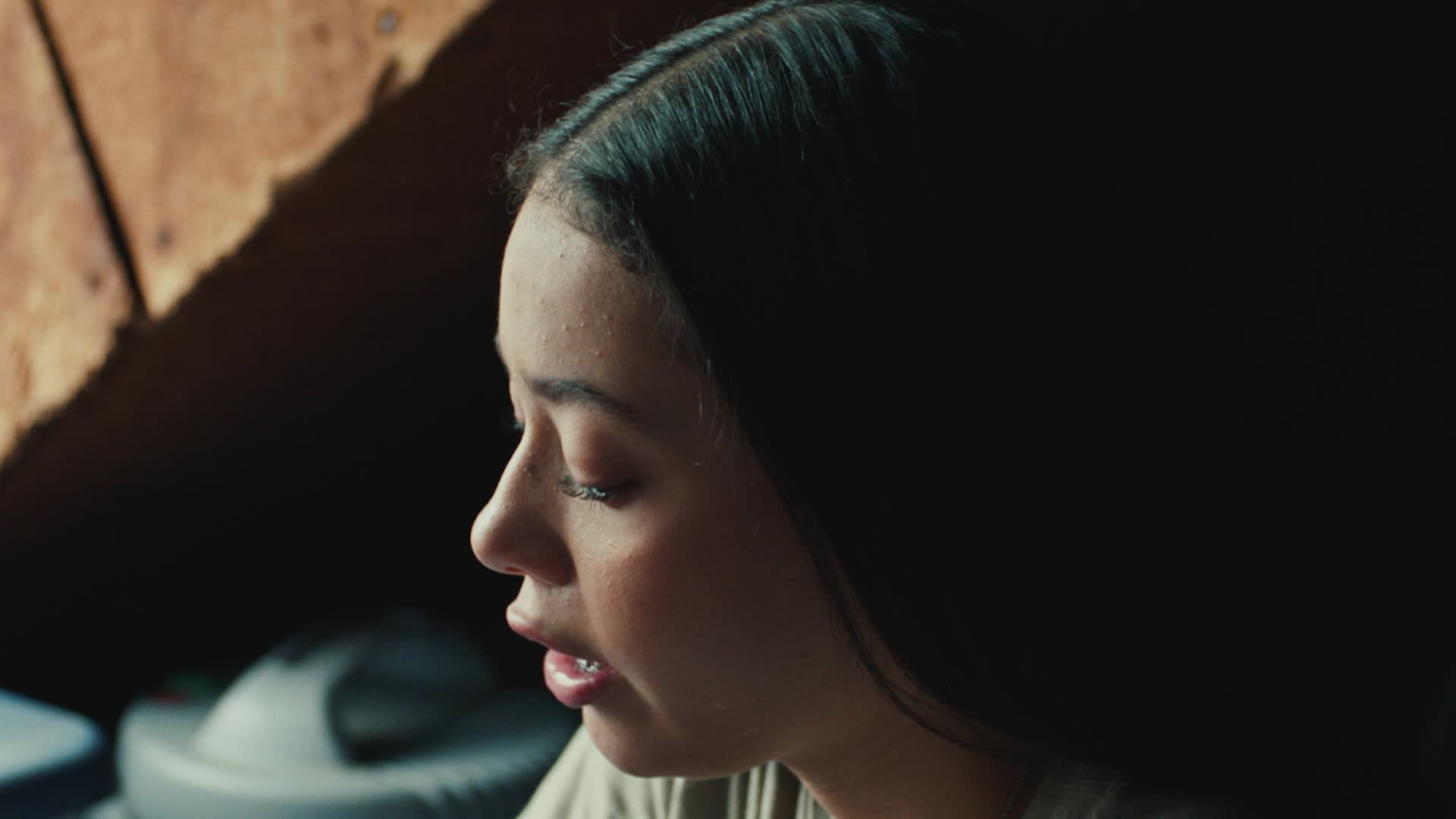 Thumbnail image for PSA piv-janessalisteningisaformoflove-hd-eng-30